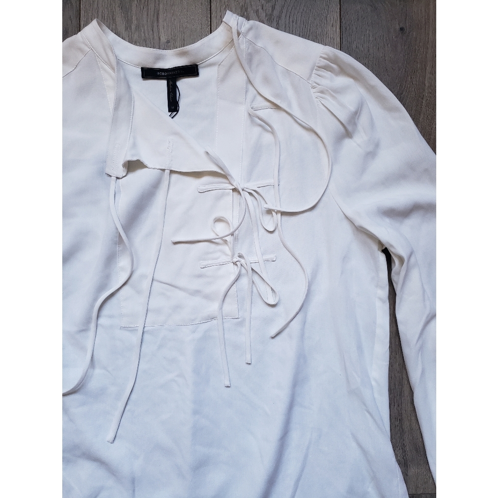 BCBGMaxAzria Top Medium